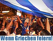 Die Griechen feierten mit denMünchner ihren Einzug in Halbfinale: wir haben viele Fotos für Sie