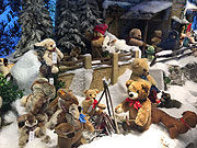 Steiff Weihnachtszauber 2015 "Bärenland" im Schaufenster der Galeria Kaufhof am Marienplatz München (©Foto. Martin Schmitz)